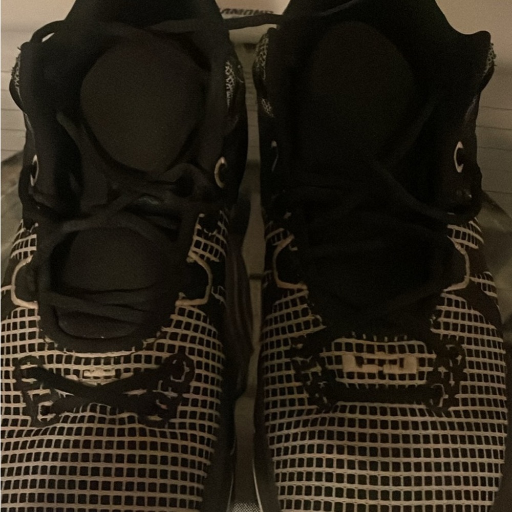 Nike Black and Gray Sneakers